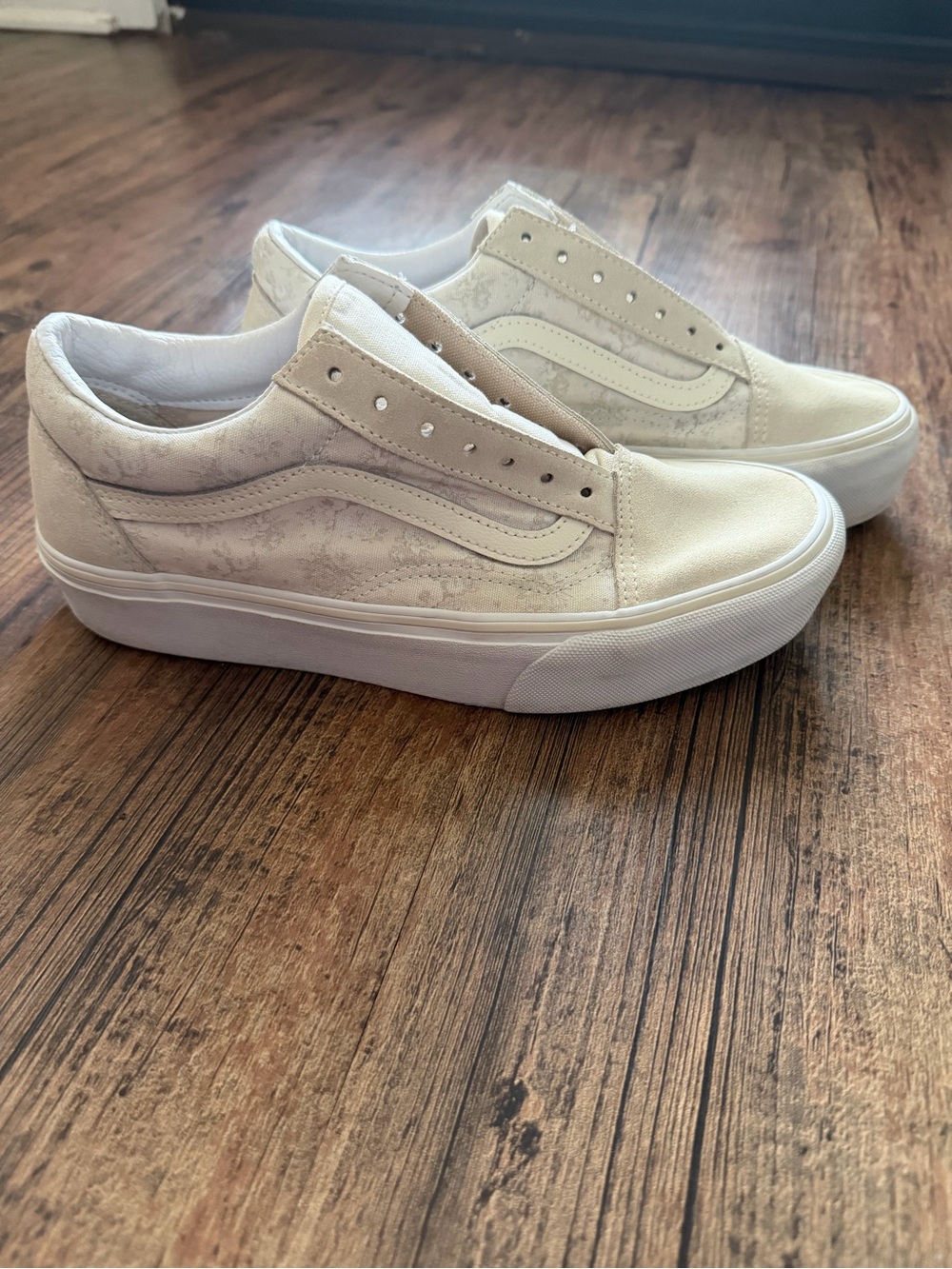 Vans Women's Slip-On Low Top Sneakers in Cream White